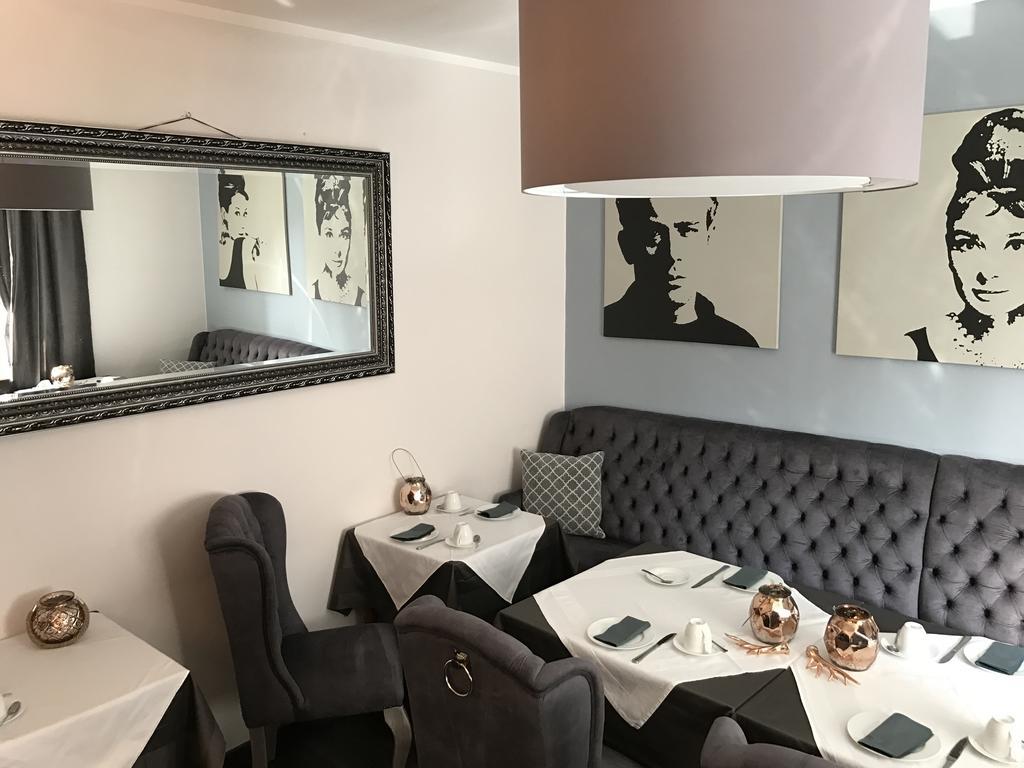 Hotel Heddernheimer Hof Франкфурт на Майн Екстериор снимка