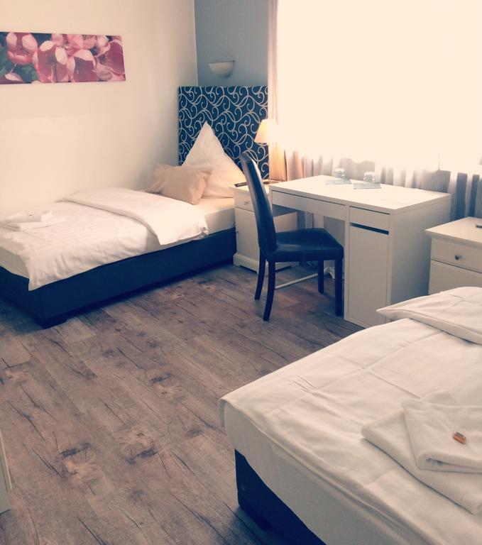 Hotel Heddernheimer Hof Франкфурт на Майн Екстериор снимка