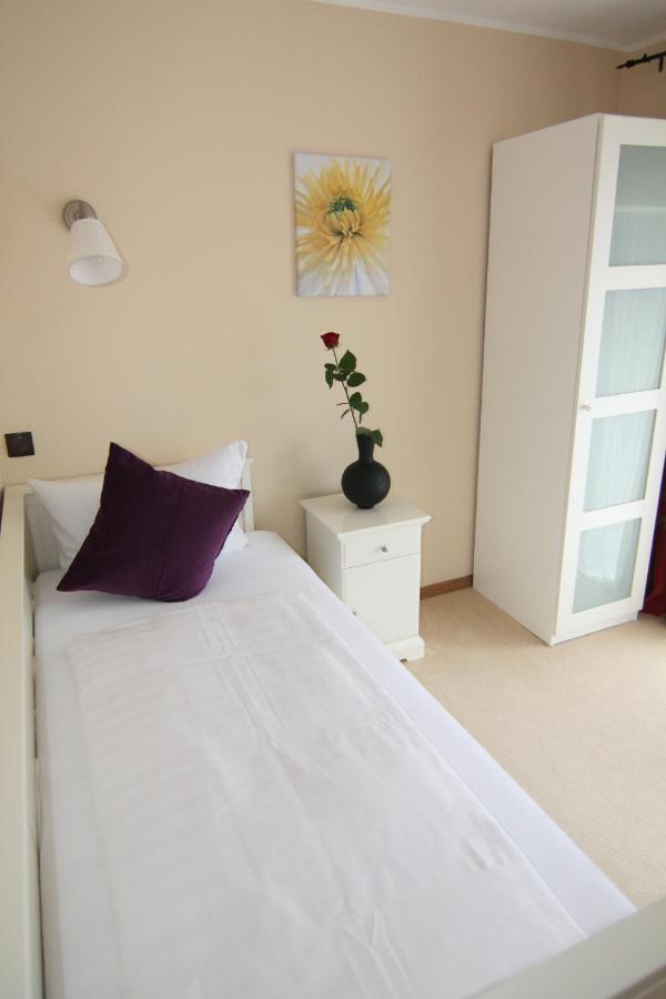 Hotel Heddernheimer Hof Франкфурт на Майн Стая снимка